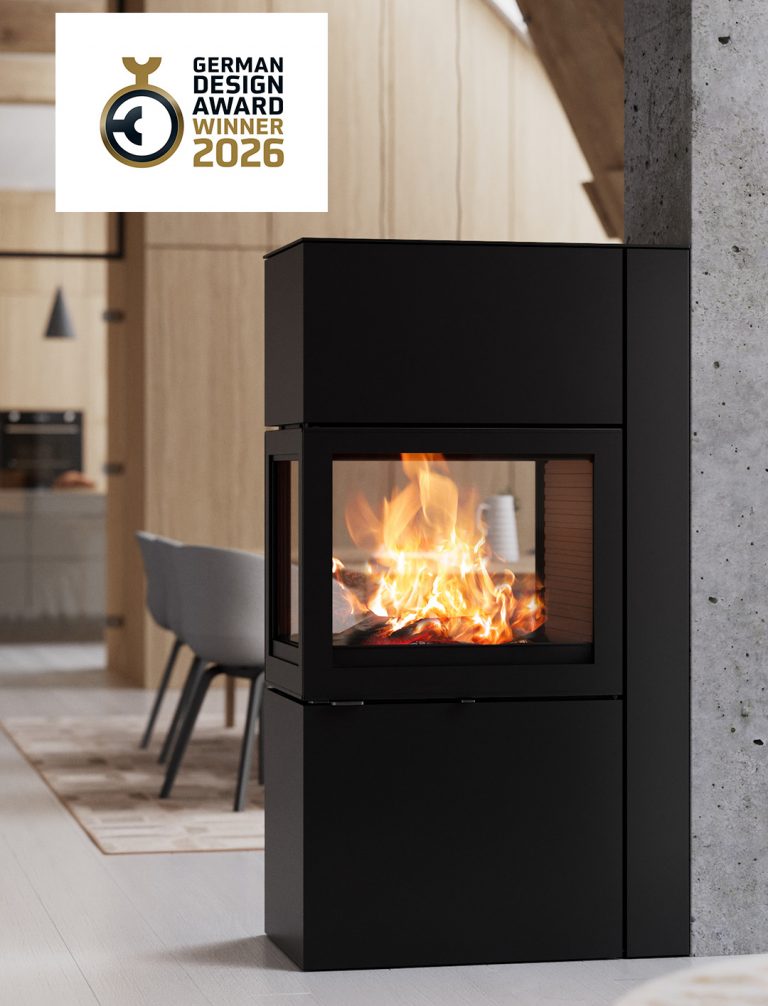social-media-instagram-story-600-rd-holz-kaminofen-raumteiler-esszimmer-german-design-award-winner-2026-logo-oben-1080x1920